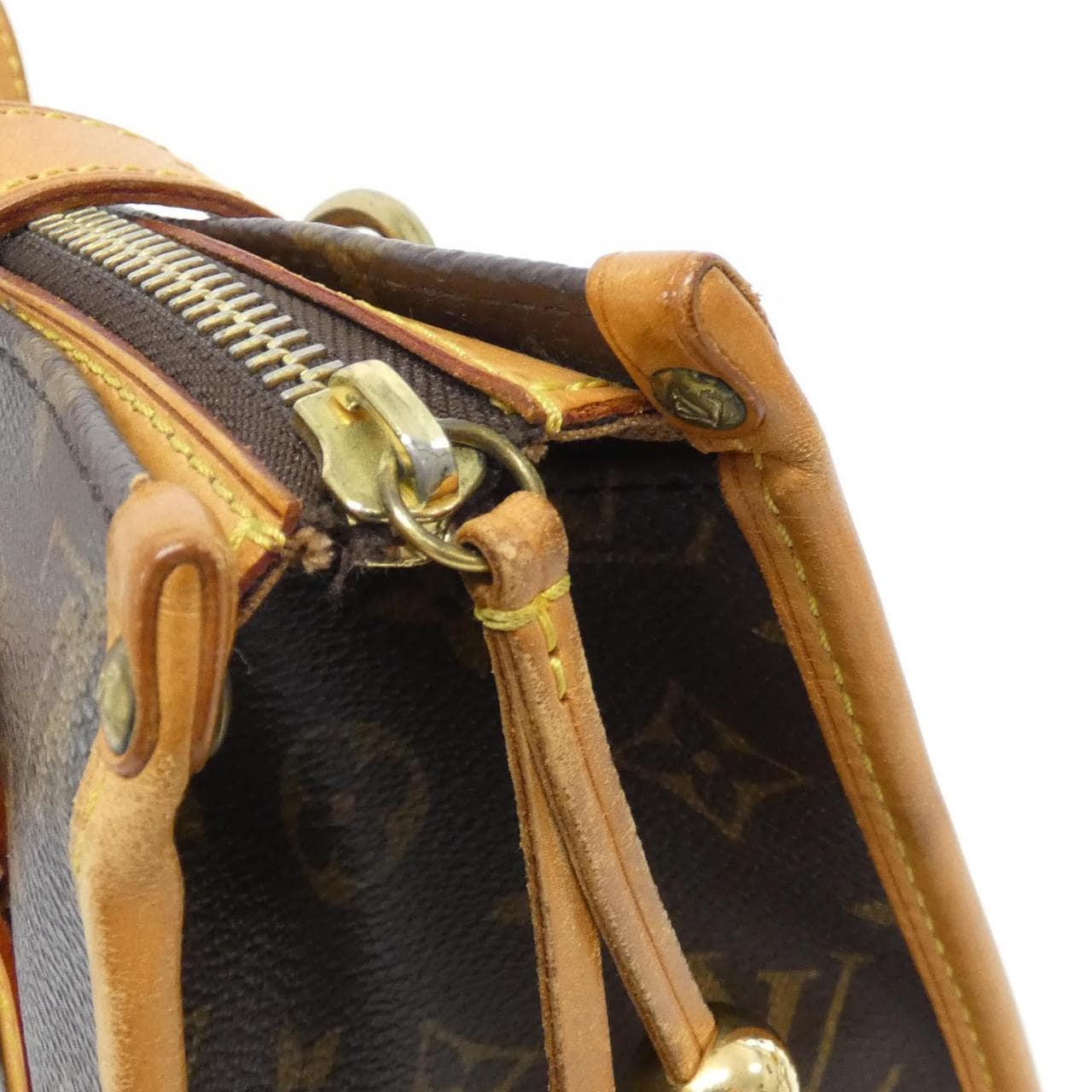 LOUIS VUITTON M40007 Shoulder Monogram 3