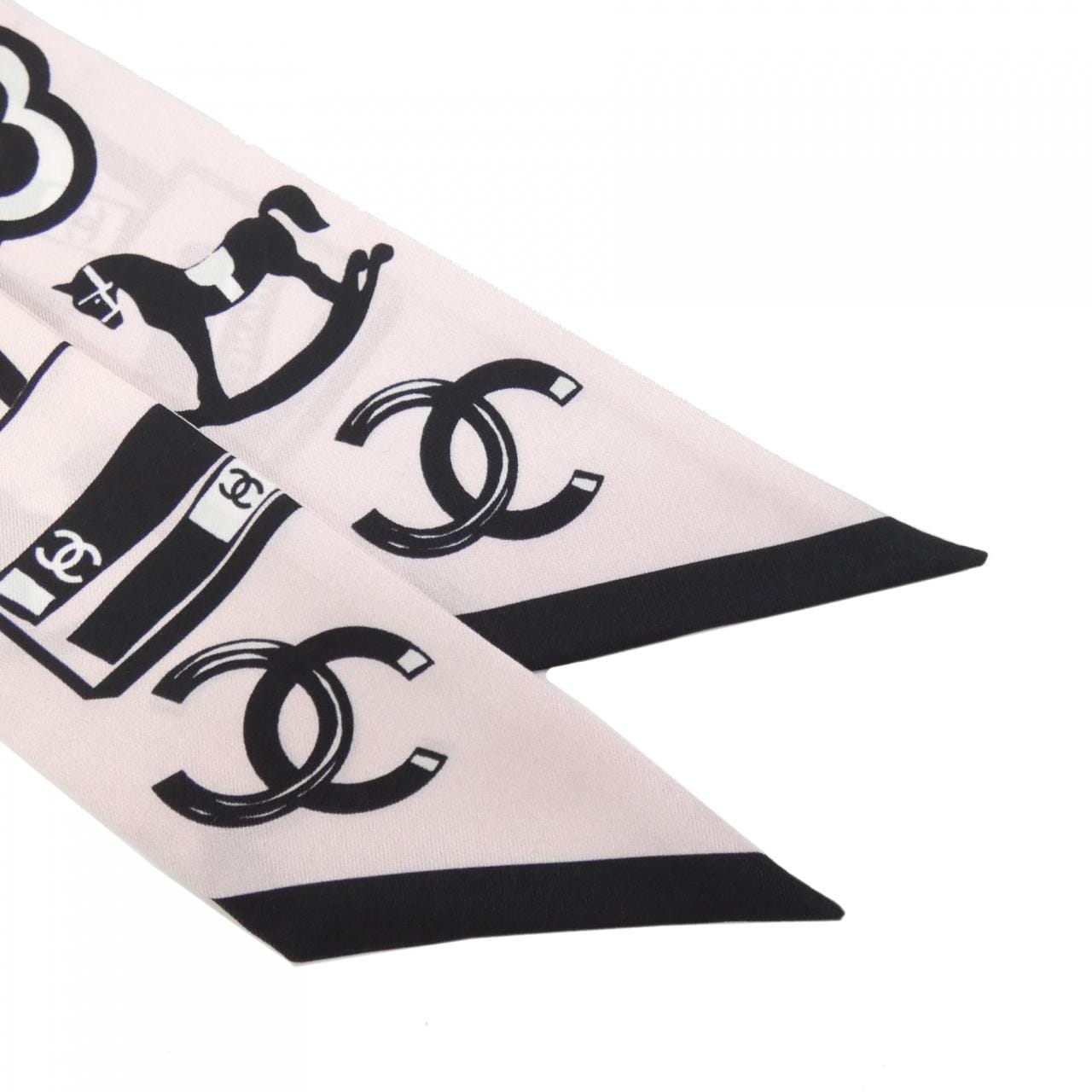 CHANEL AA8527 2