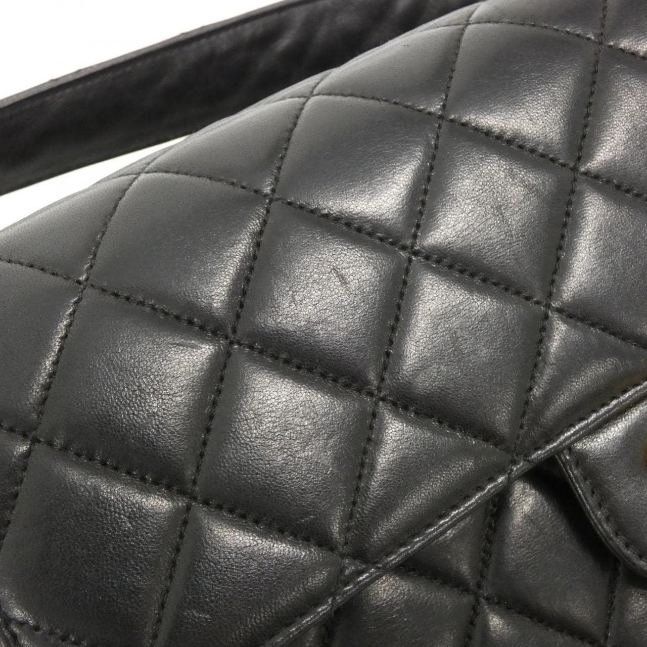 CHANEL 手提包 羊皮 3