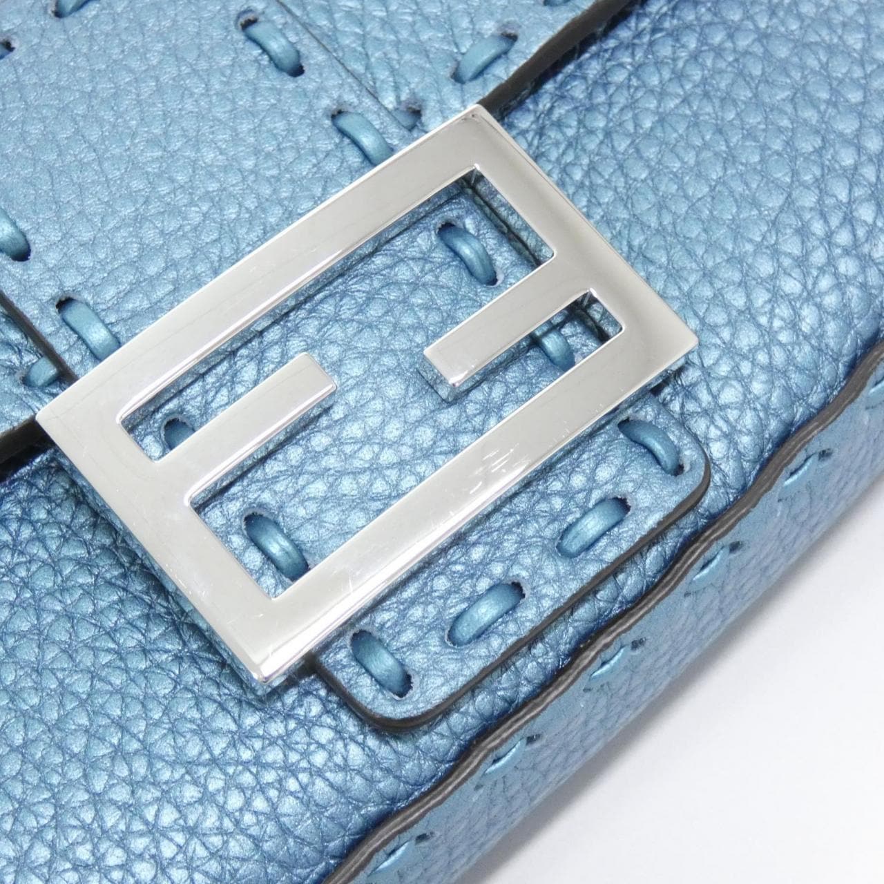 FENDI Baguette 8BS017 AT0G 手提包 5