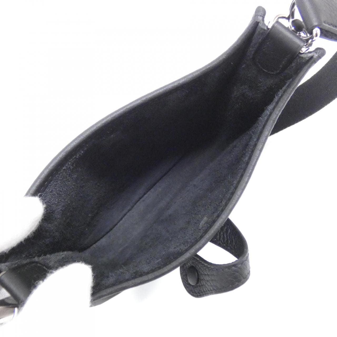 HERMES Evelyne 069426CK 肩背包 Clemence 5