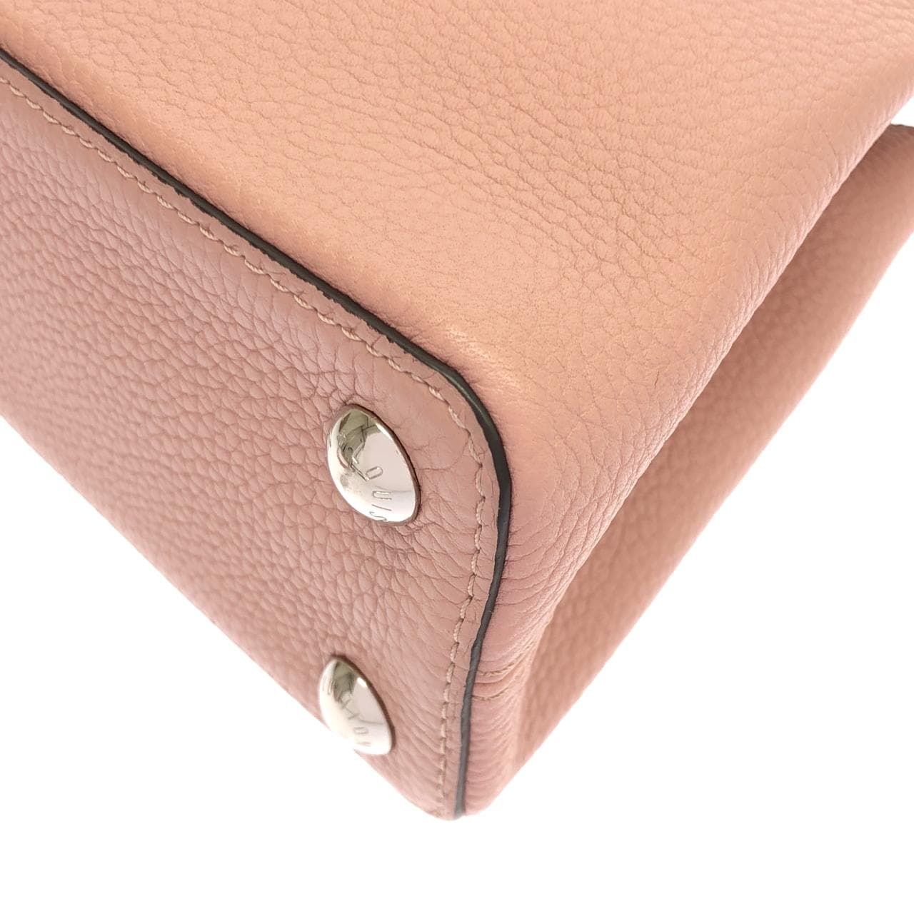 LOUIS VUITTON Capucines M94635 手提包 3