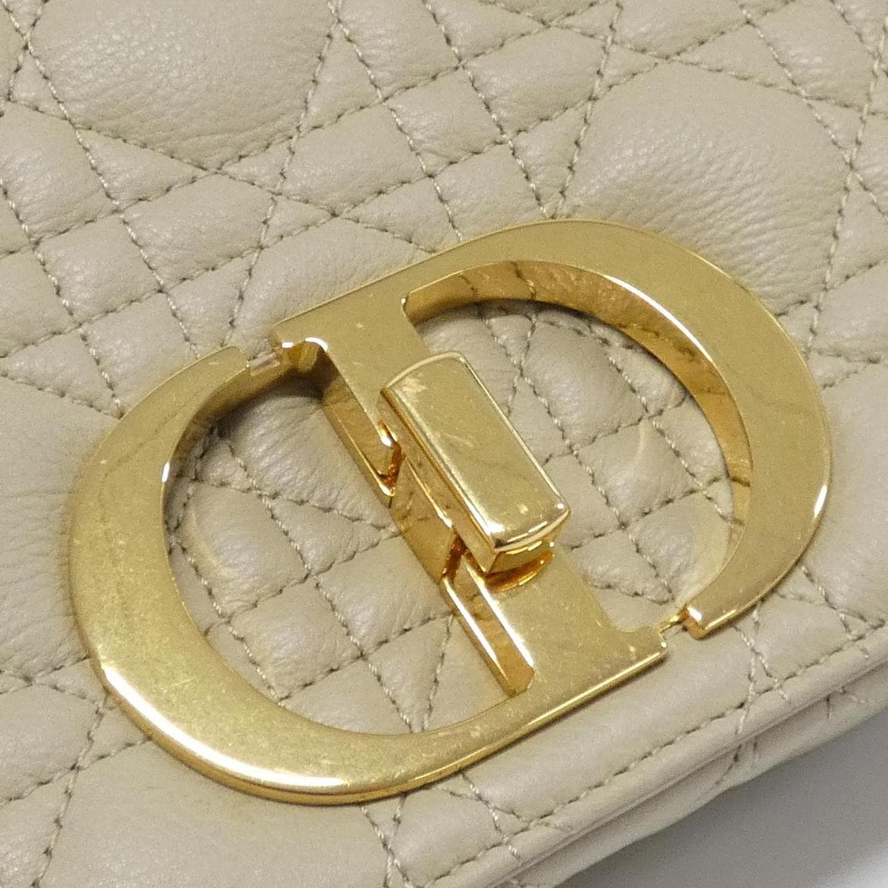DIOR Caro M9241UWHC Shoulder 5