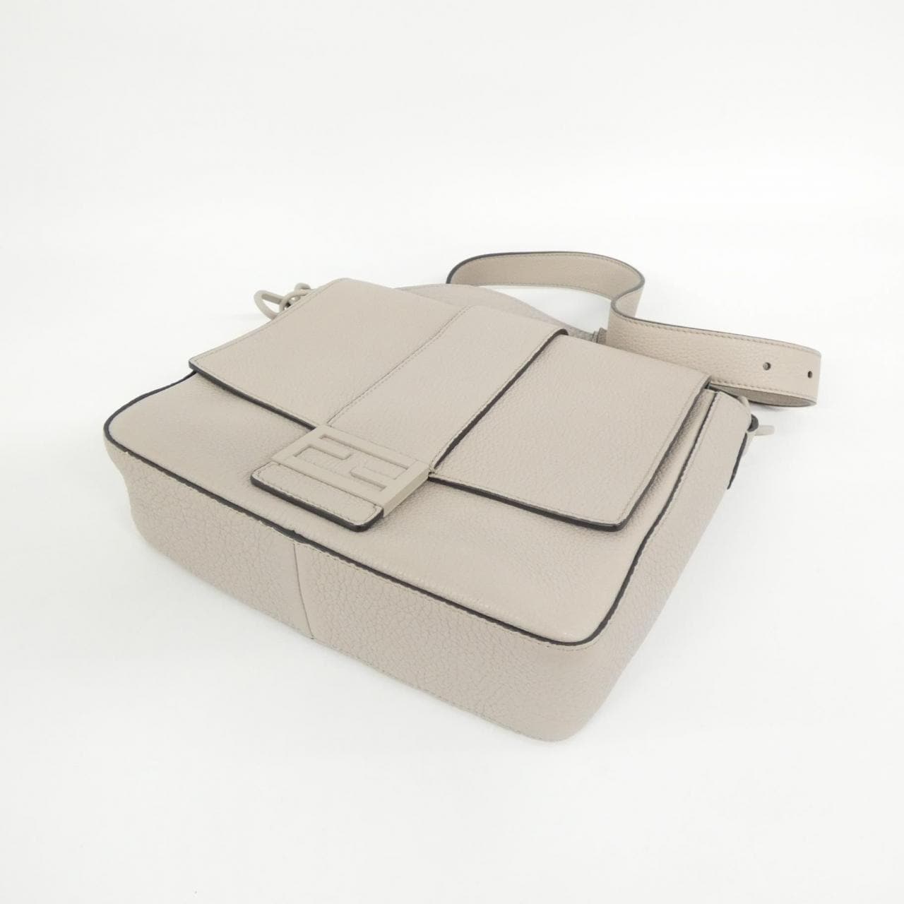 FENDI Baguette 7VA537 AG0L Shoulder Leather 3