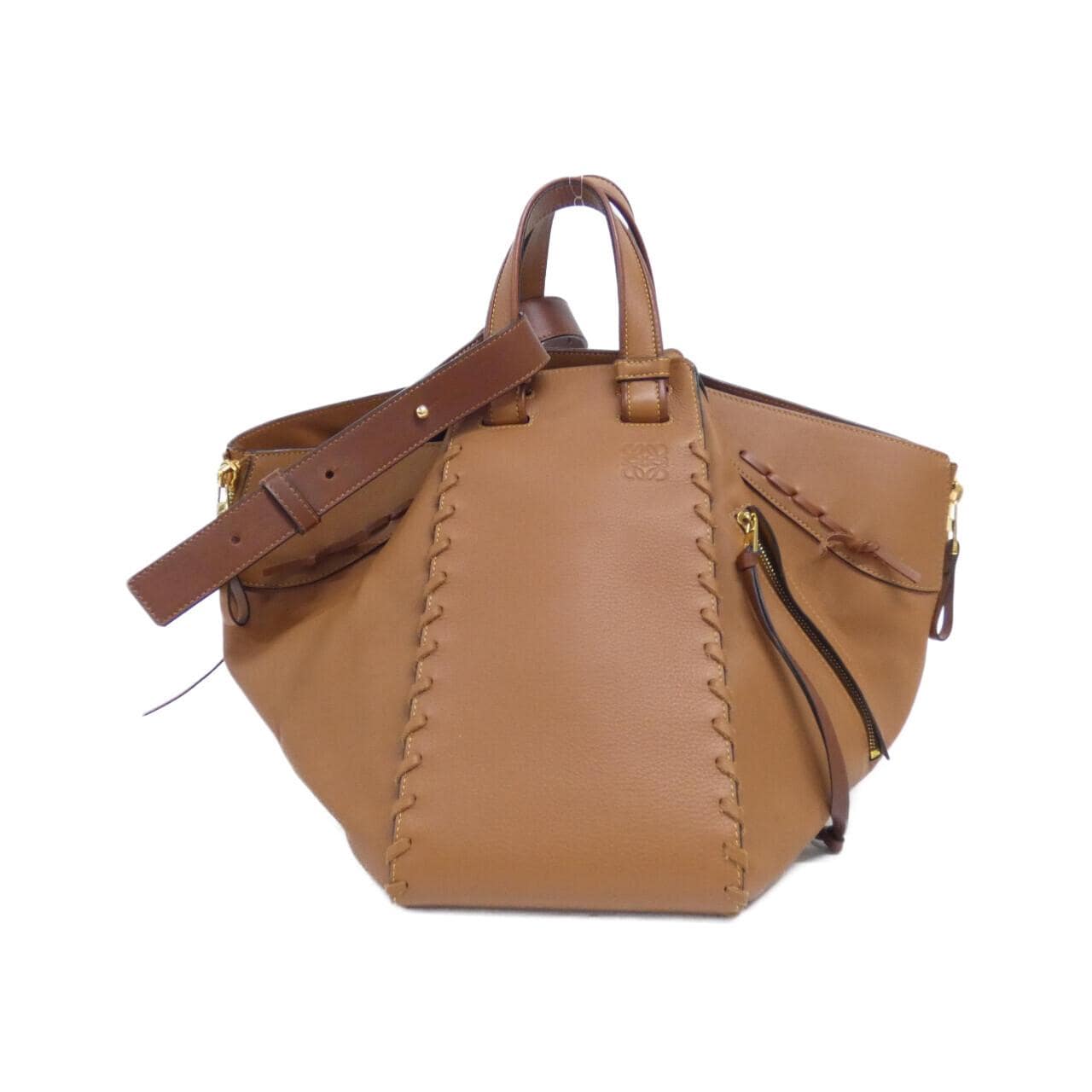 LOEWE Hammock 387 30TN27 肩背包