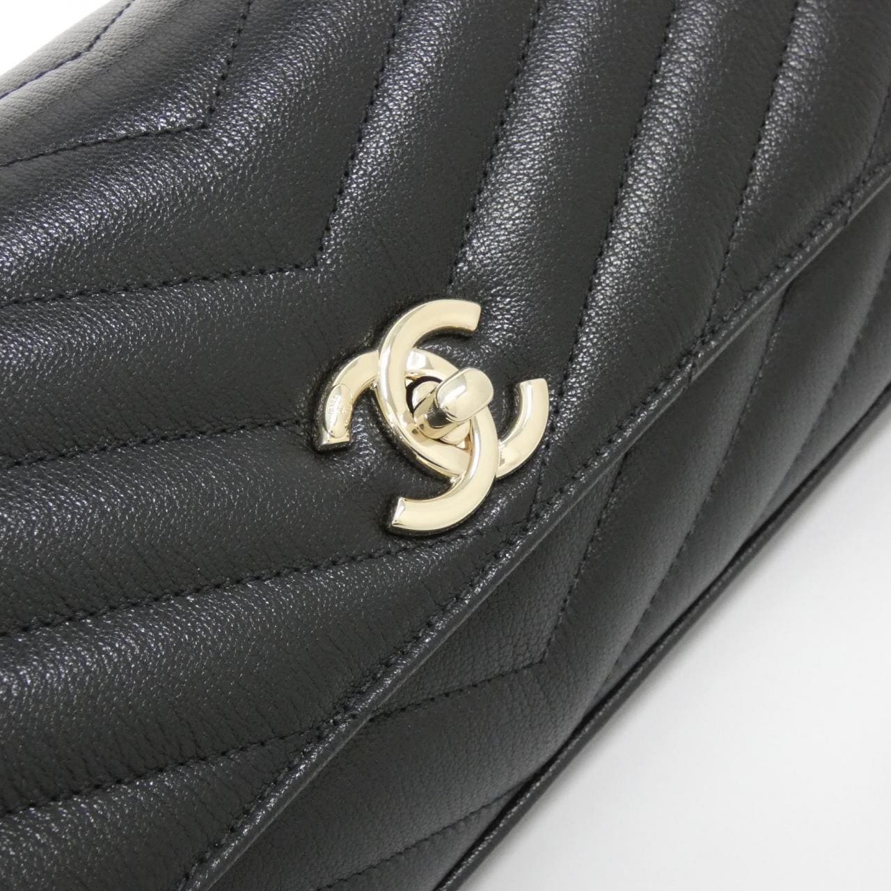 CHANEL AS6091 手提包 4