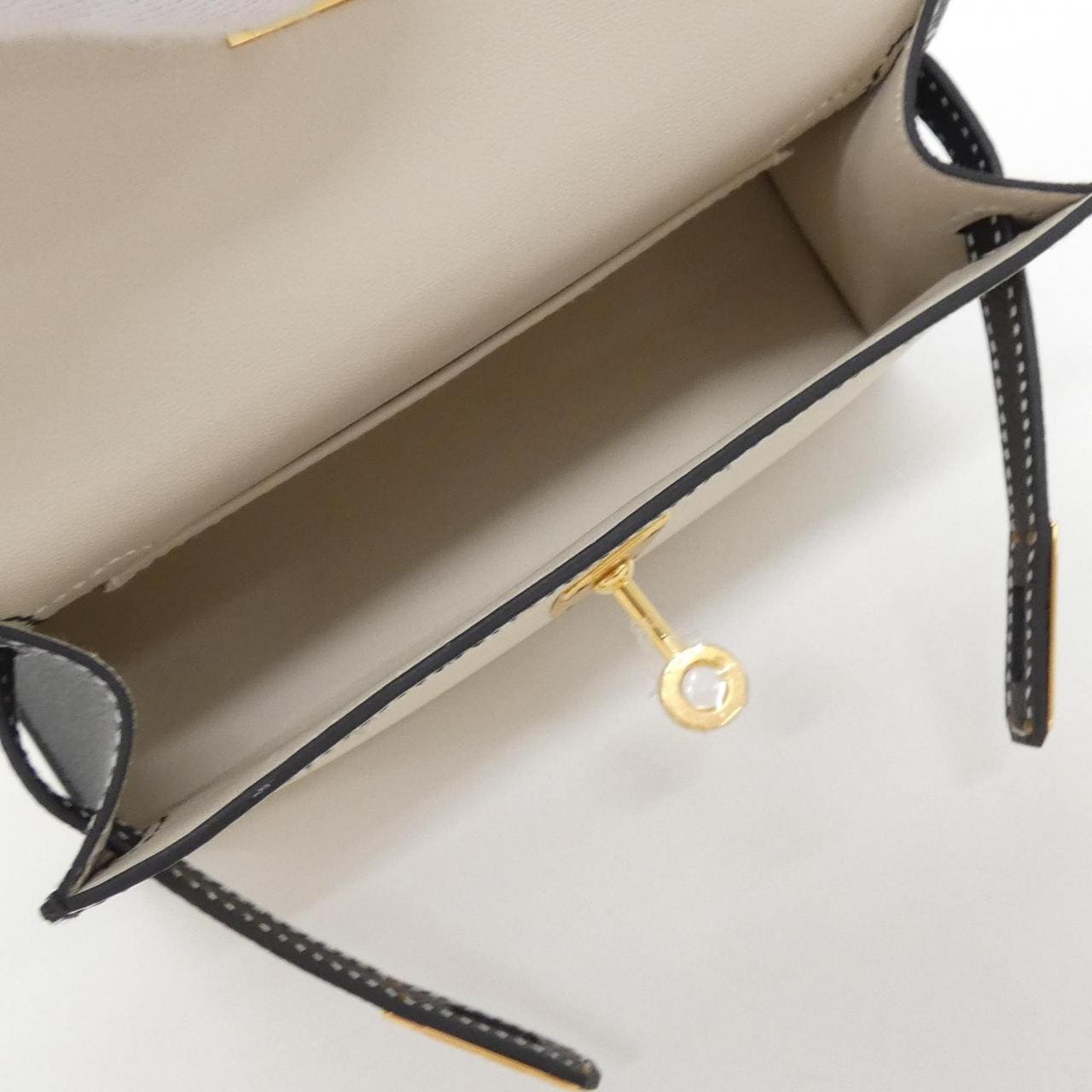 HERMES Kelly 手提包 Epsom 5