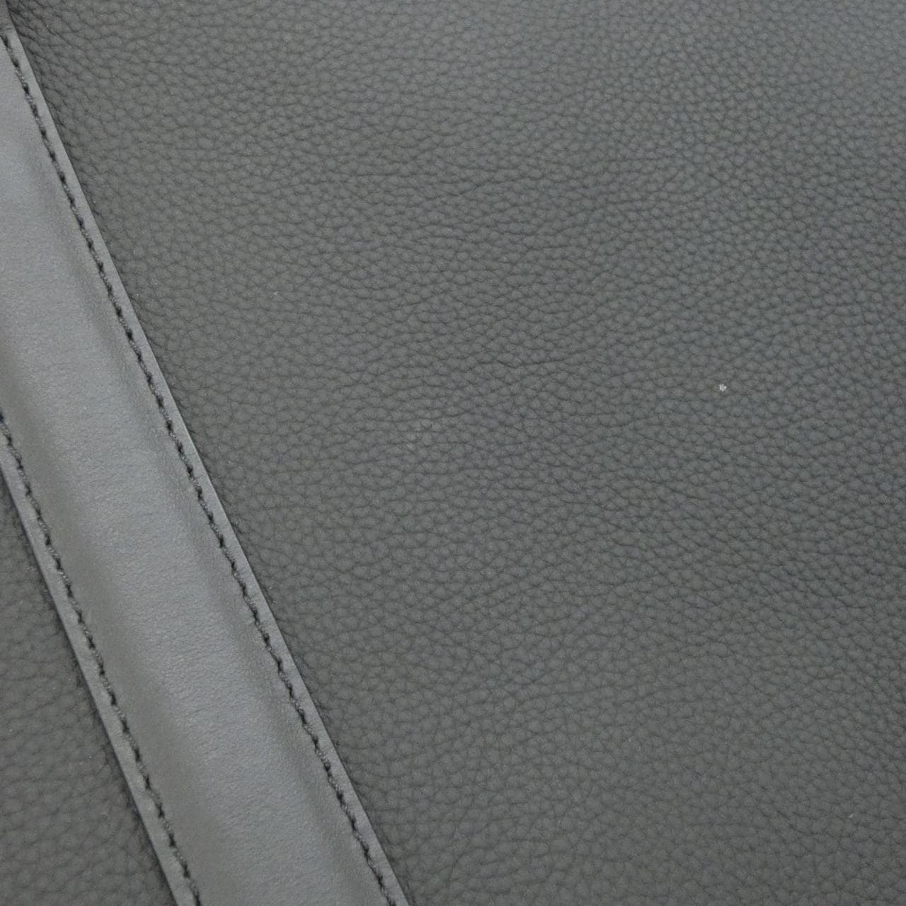 LOUIS VUITTON Keepall M21420 Boston Lambskin 4