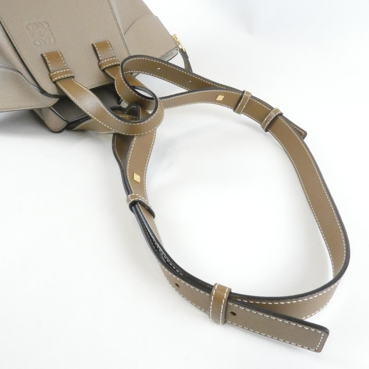 LOEWE Hammock 38712KBN60 肩背包 5