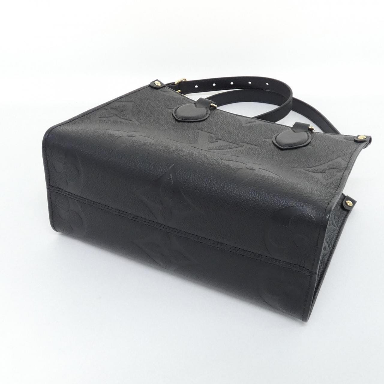 LOUIS VUITTON OnTheGo M45653 Handbag Monogram 2