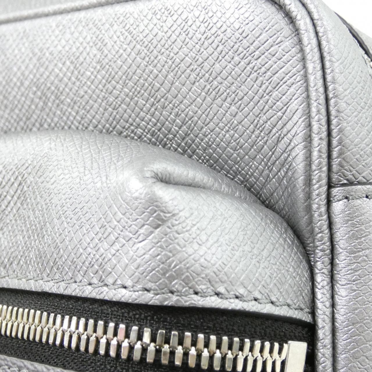 LOUIS VUITTON M30830 肩背包 帆布 5
