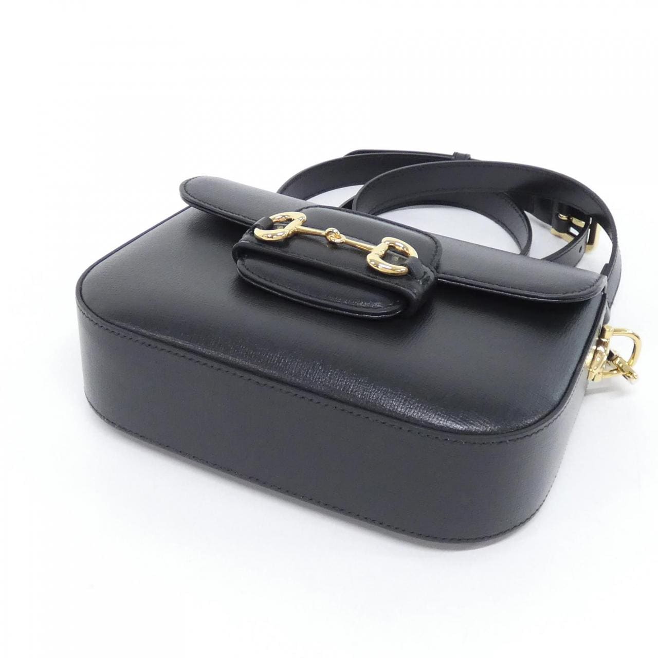 GUCCI 658574 18YSG 肩背包 皮革 3