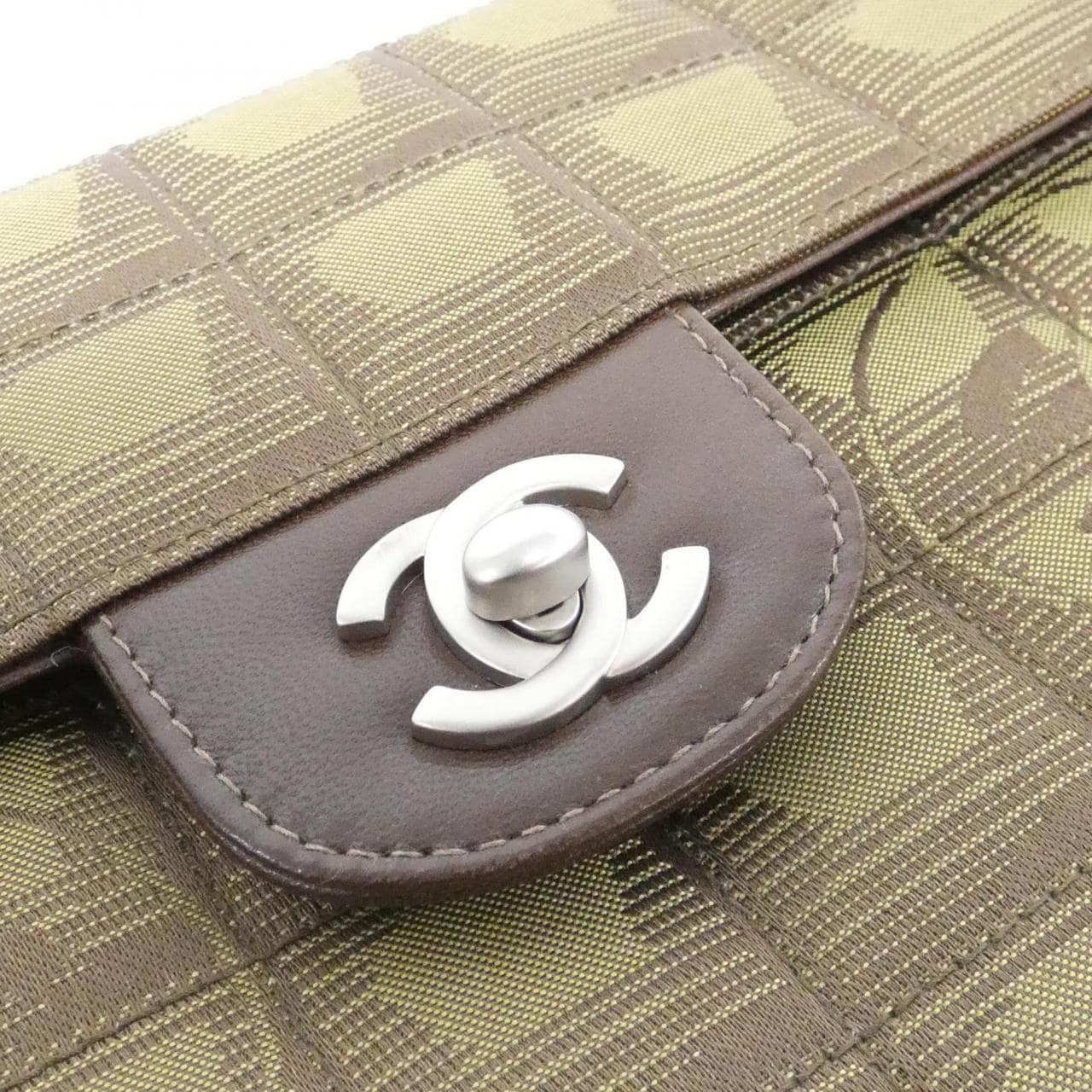 CHANEL 15316 Shoulder Nylon 4
