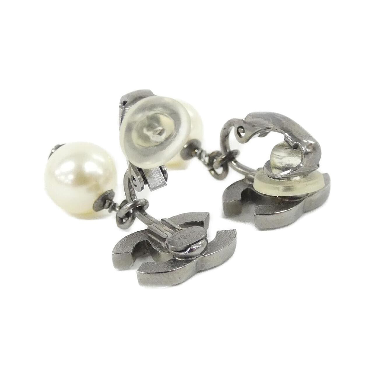 CHANEL Accessories 3