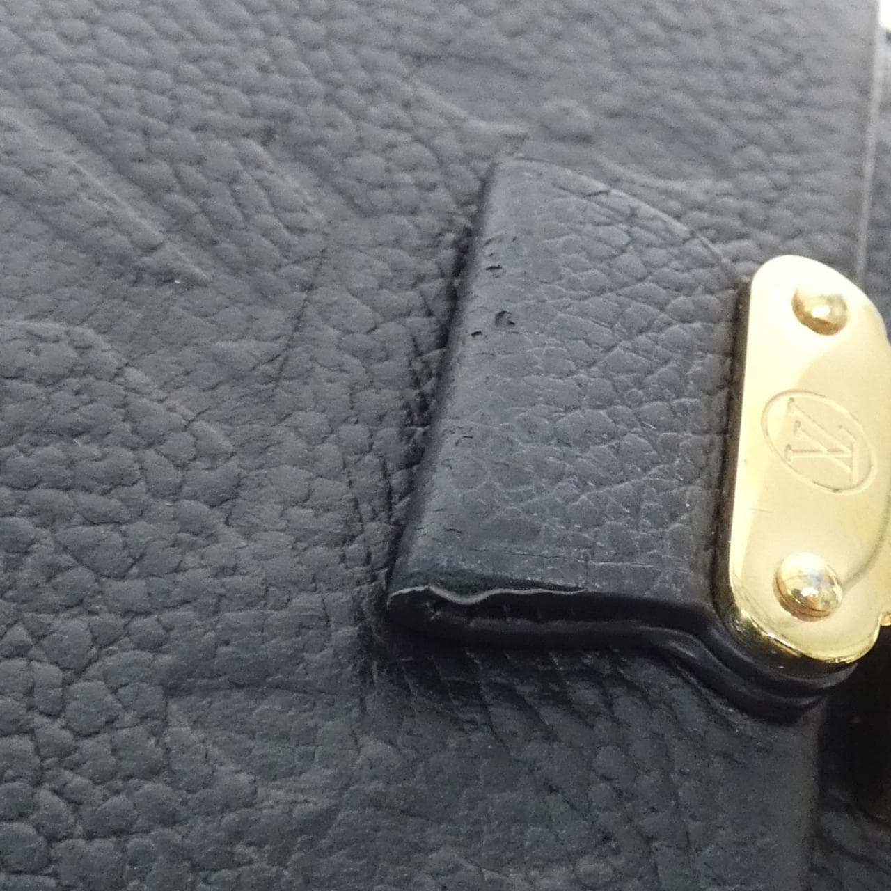 LOUIS VUITTON M80880 Wallet Monogram 4