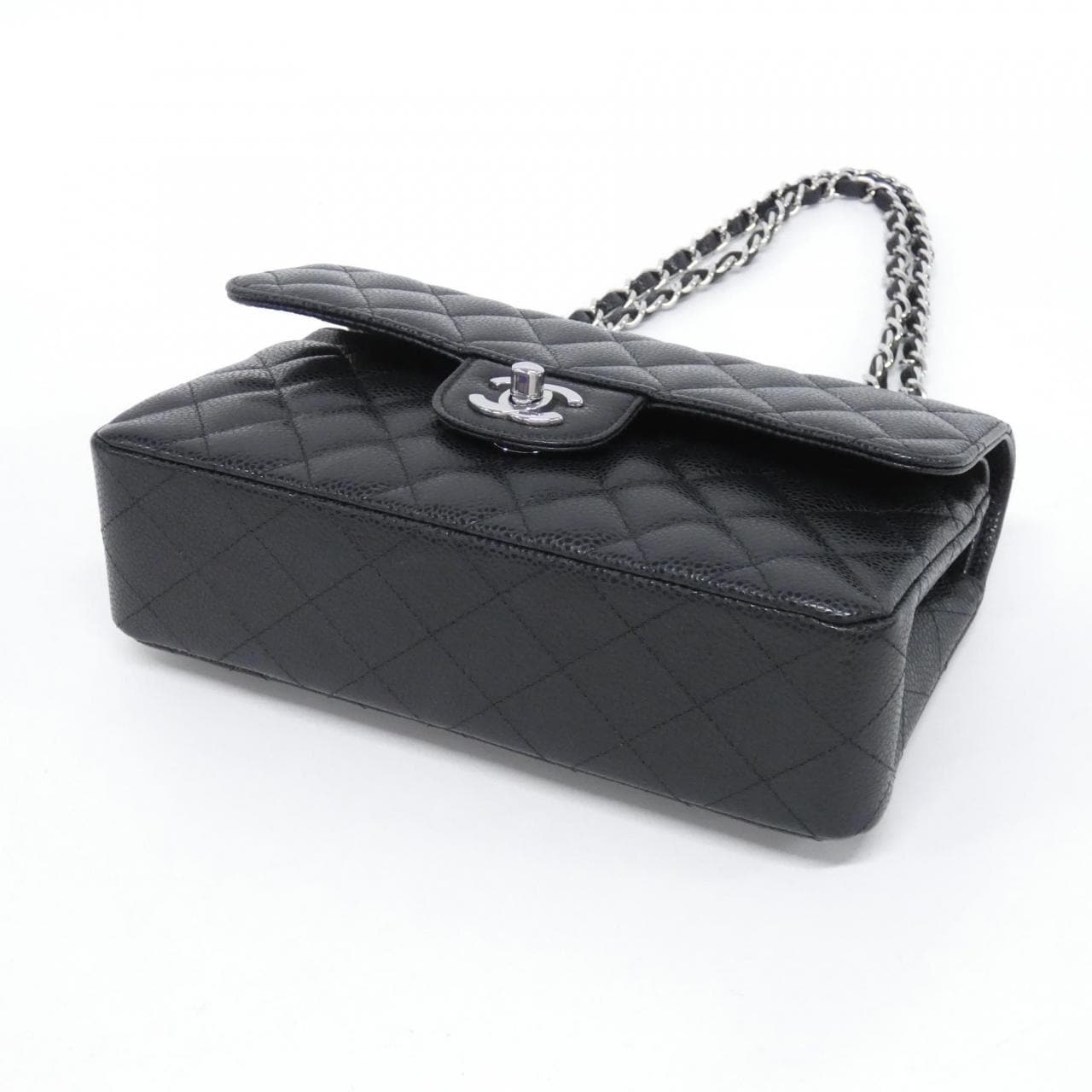 CHANEL Matelasse 1113 Shoulder Grained Calfskin 3