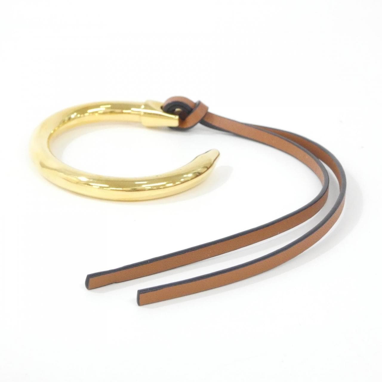 LOEWE 皮革 3
