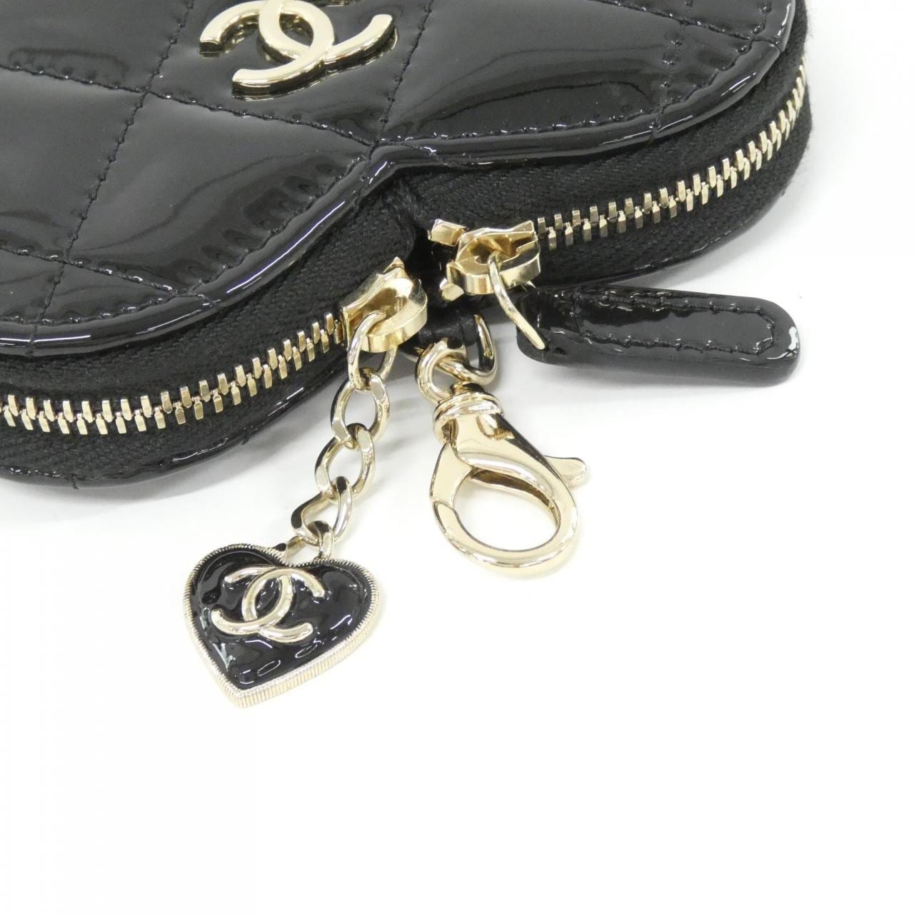 CHANEL Chanel 19 AP3296 Coin Case Patent Leather 4
