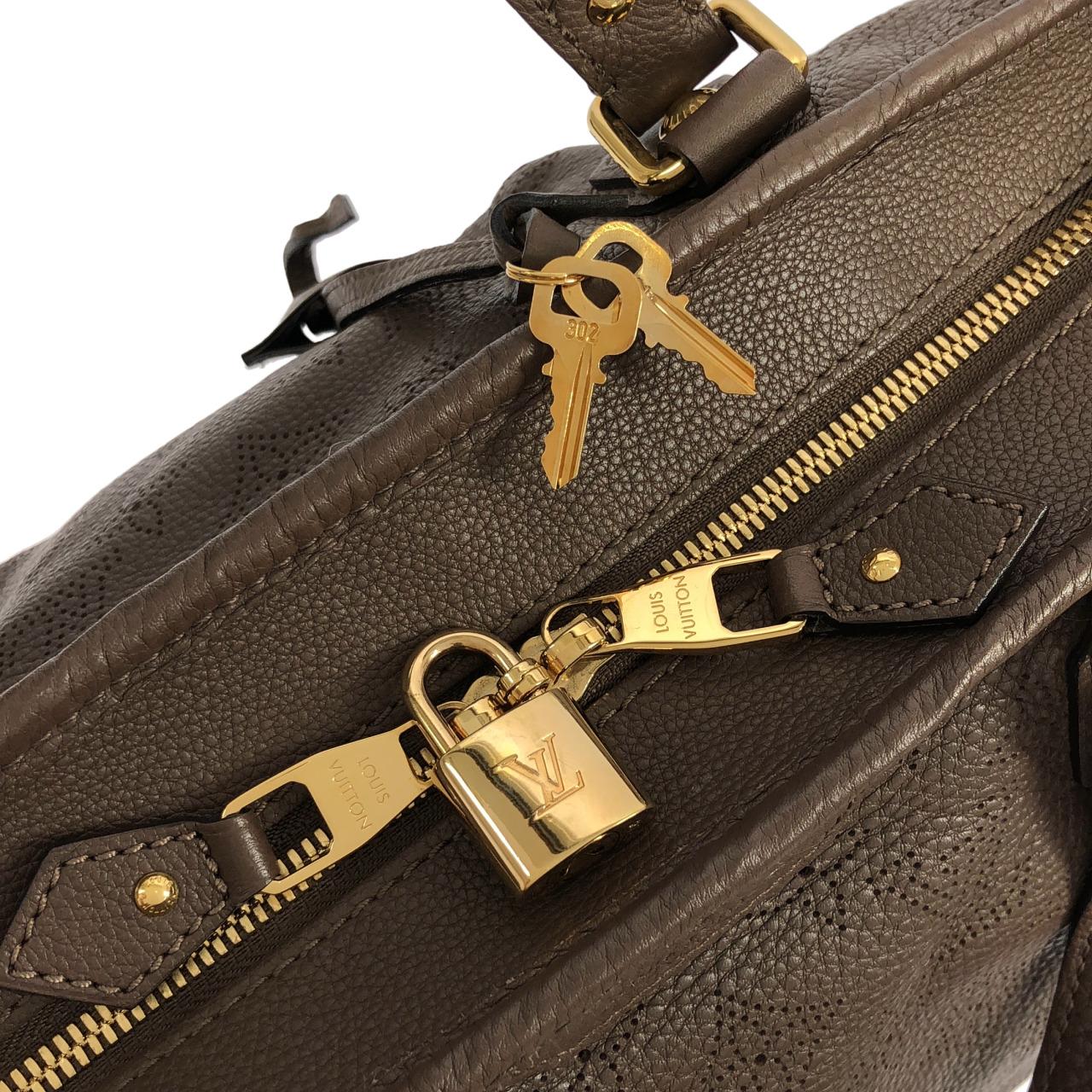 LOUIS VUITTON Mahina M93811 Handbag 3