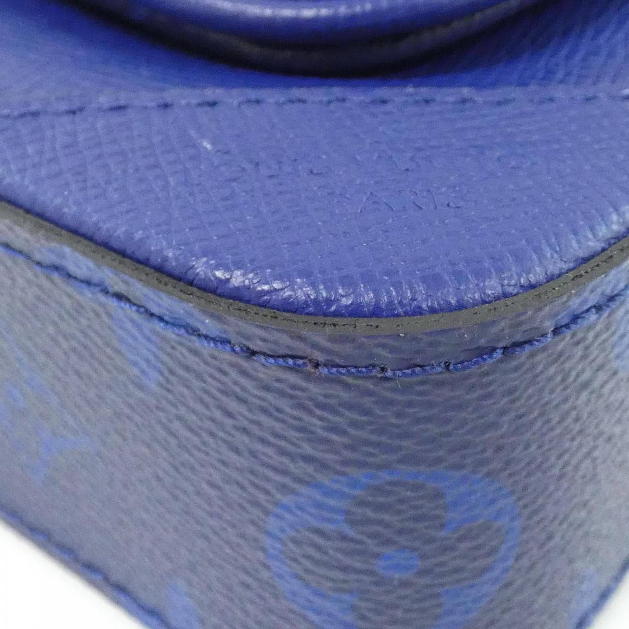 LOUIS VUITTON M30848 肩背包 帆布 3