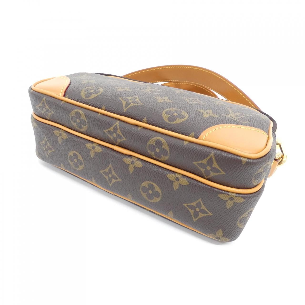 LOUIS VUITTON Nile M14016 Shoulder Monogram 3