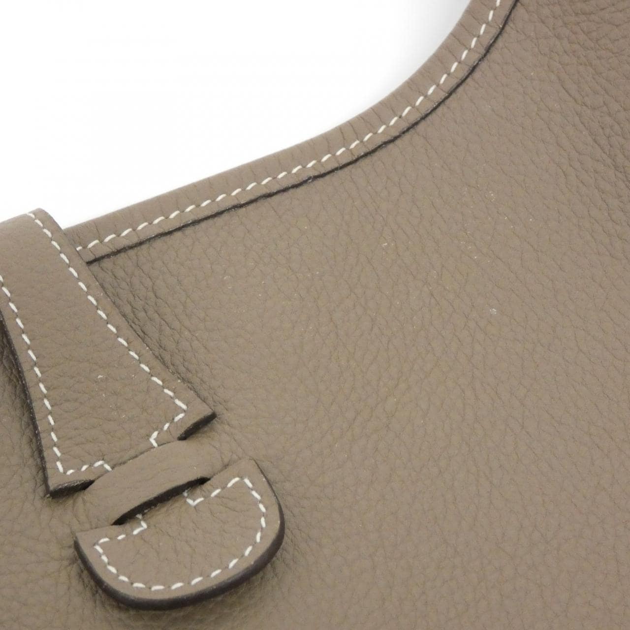 HERMES Evelyne 043768CK 肩背包 Clemence 4
