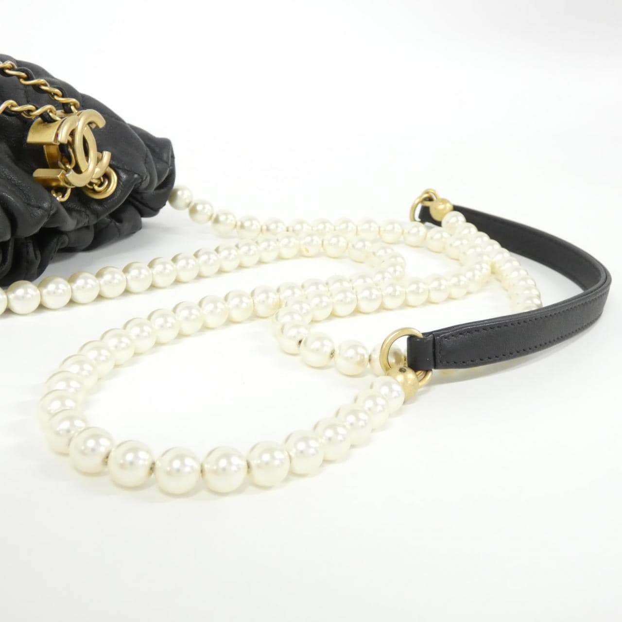 CHANEL AS2529 肩背包 4