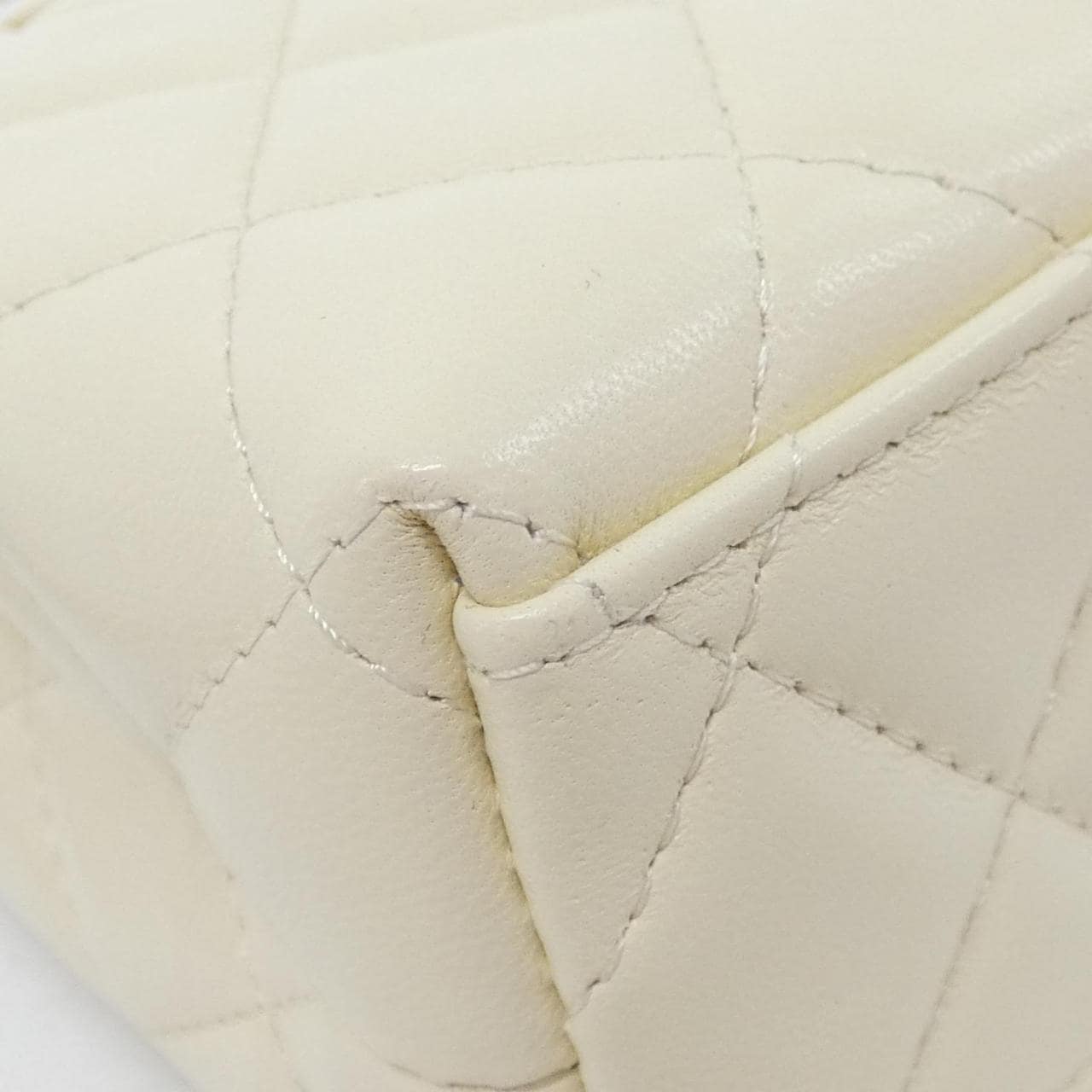 CHANEL AS4416 Handbag Lambskin 3