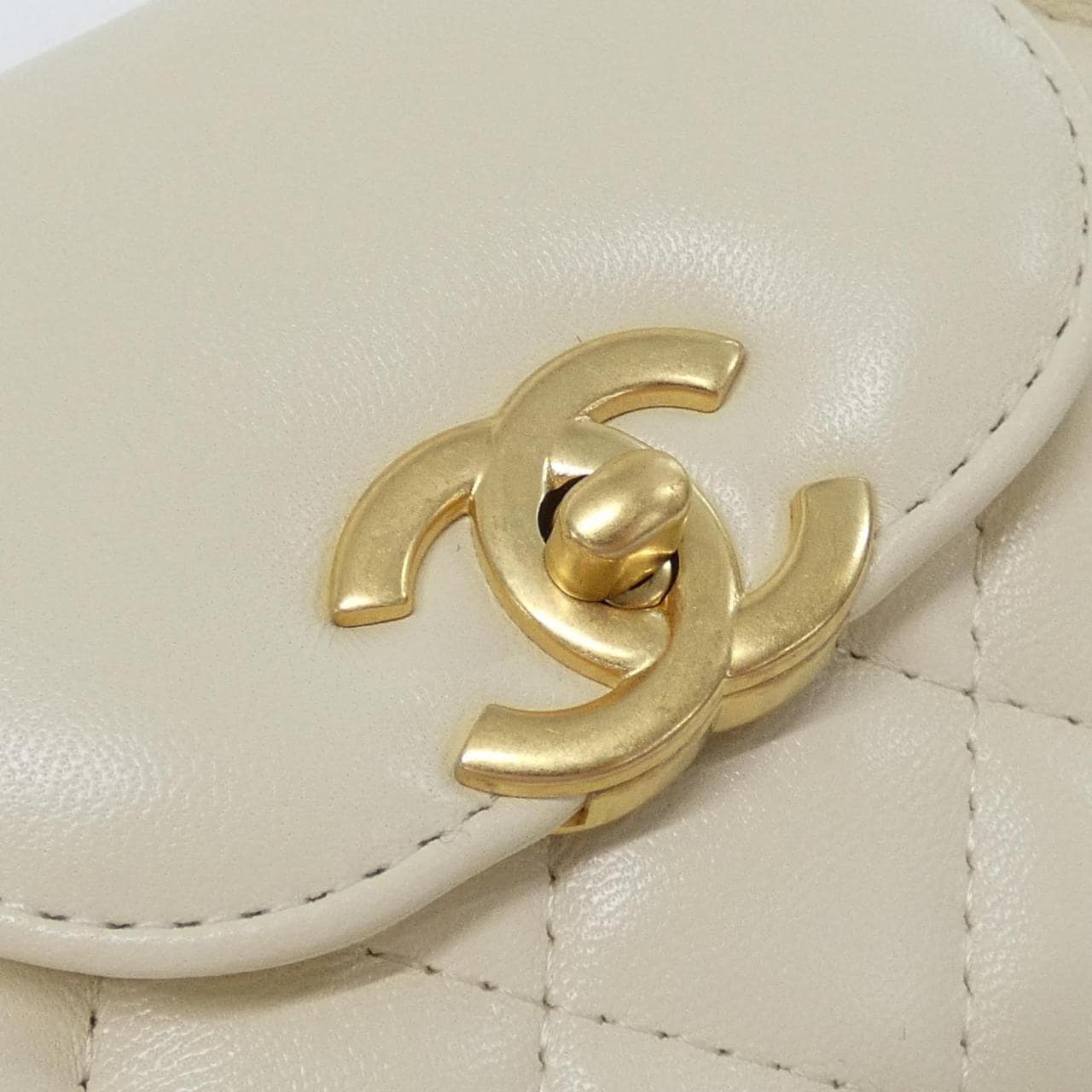 CHANEL AS4416 Handbag Lambskin 4