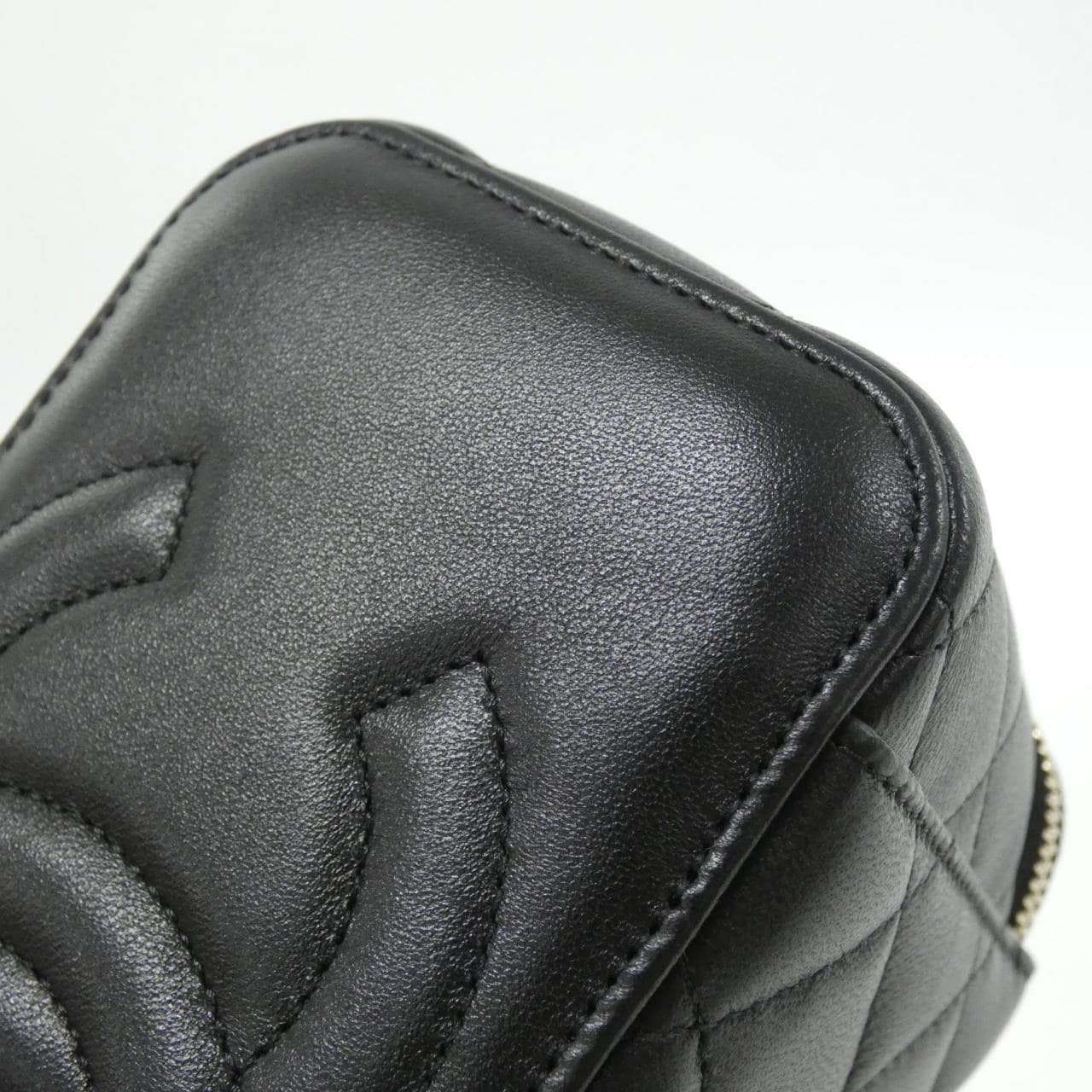 CHANEL Timeless Classic AP2199 Handbag Lambskin 3