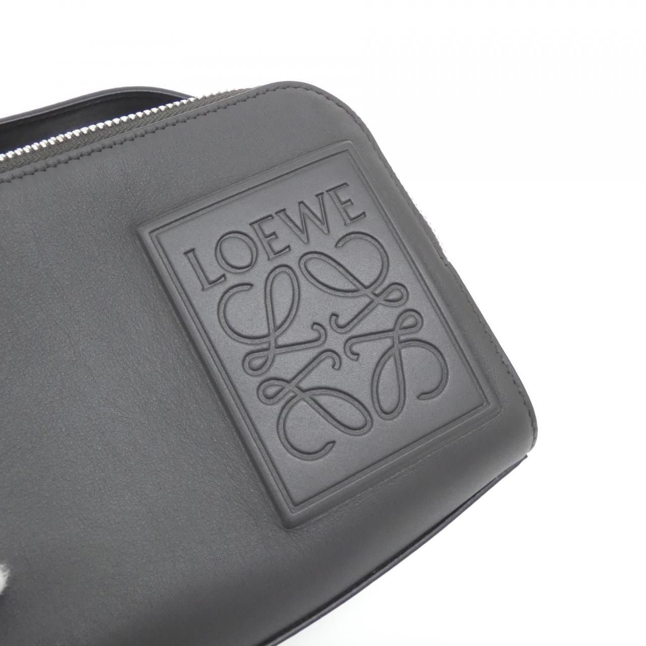 LOEWE C565R41X04 肩背包 4