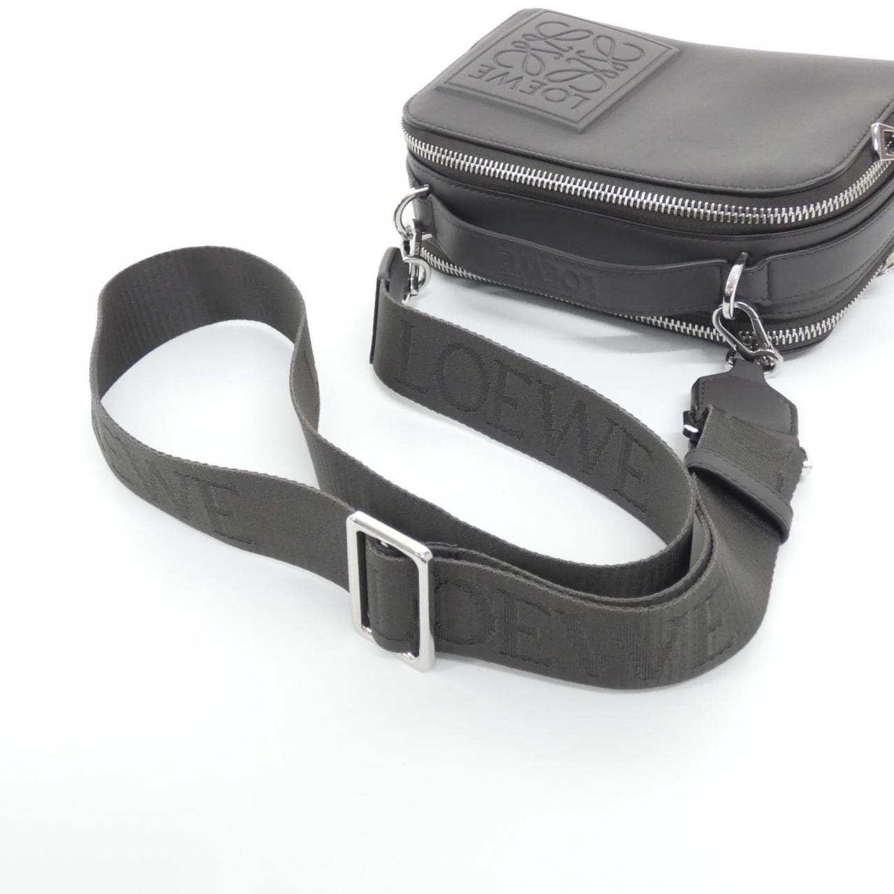 LOEWE C565R41X04 肩背包 5
