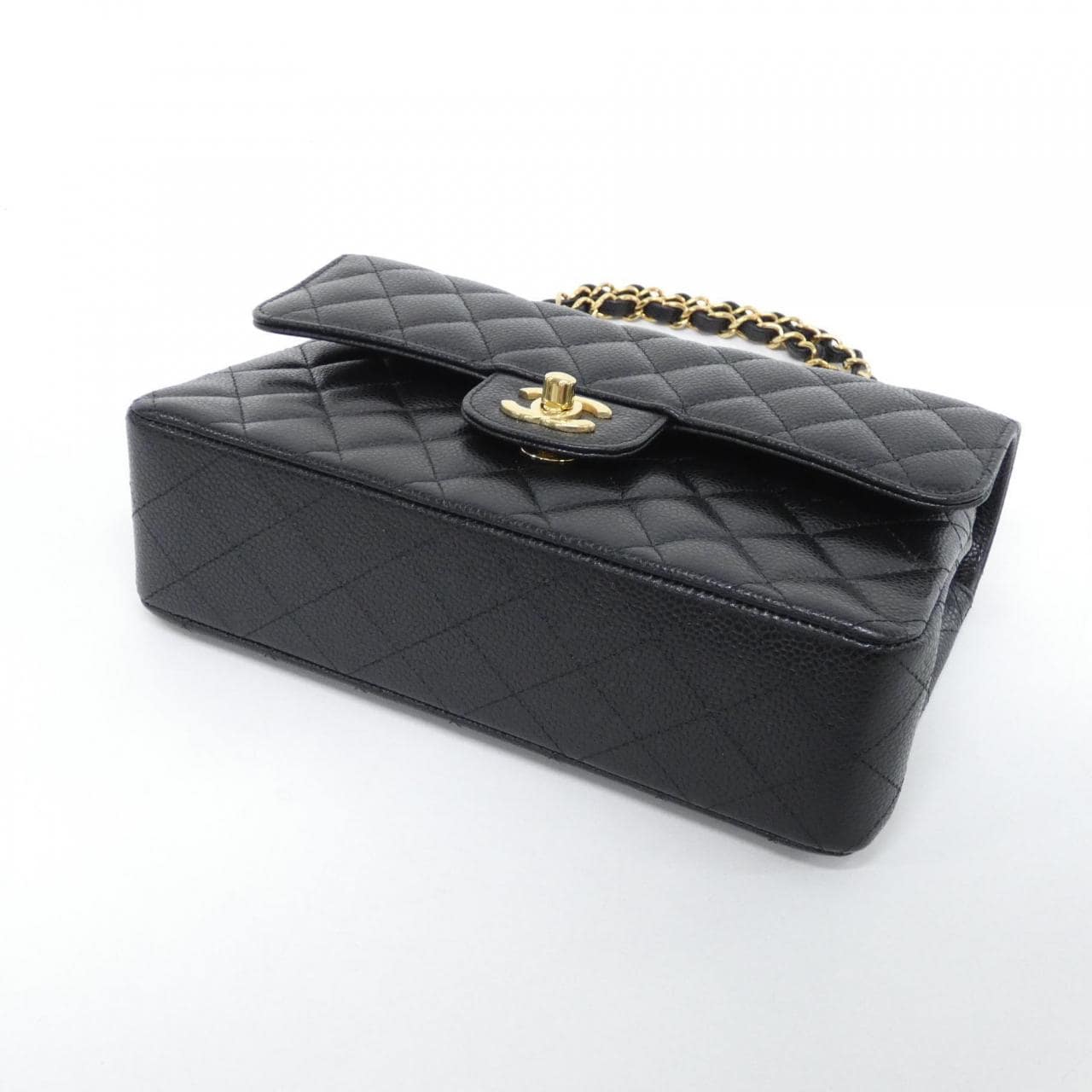 CHANEL Matelasse 1113 Shoulder Grained Calfskin 3