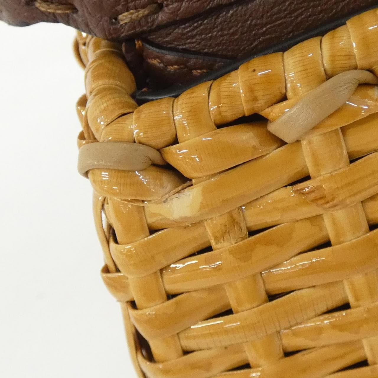 FENDI Peekaboo 8BN335 AP4W 手提包 皮革 5