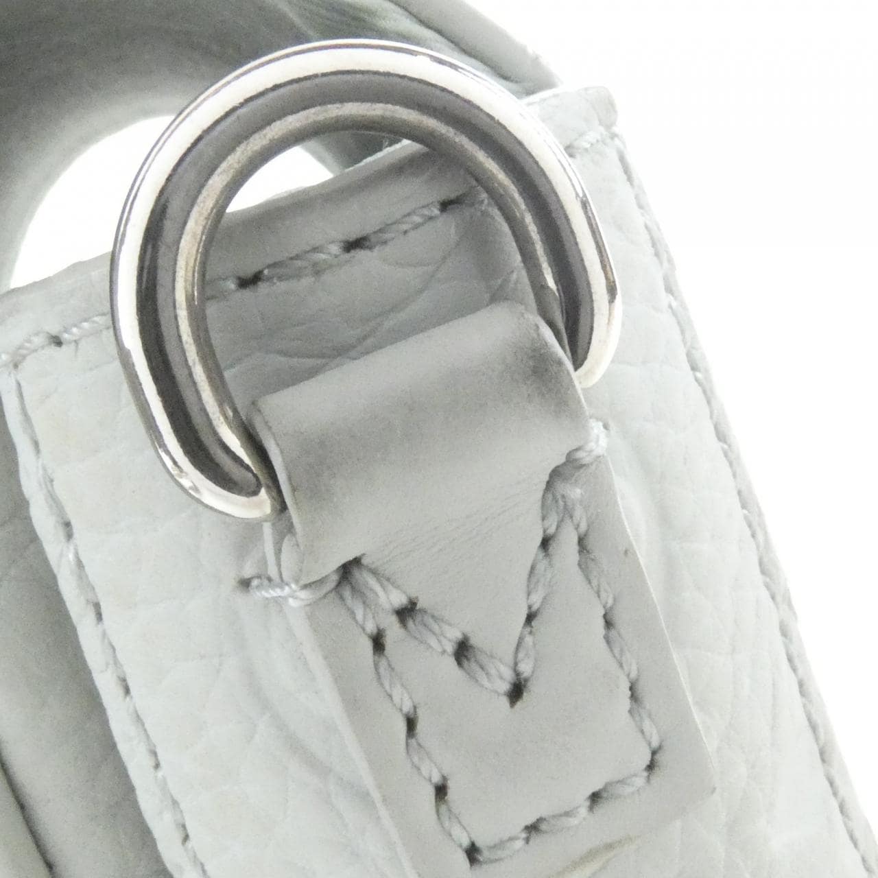 LOUIS VUITTON M82568 Shoulder 4