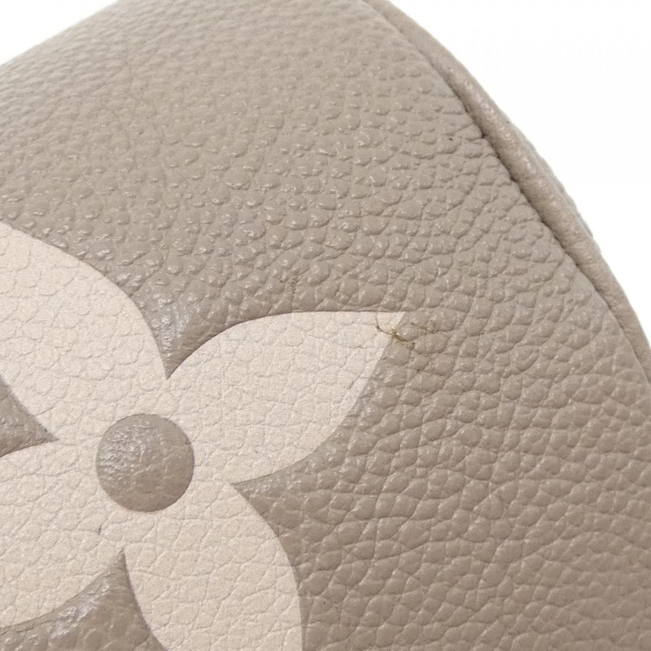LOUIS VUITTON Papillon M46031 肩背包 Monogram 3