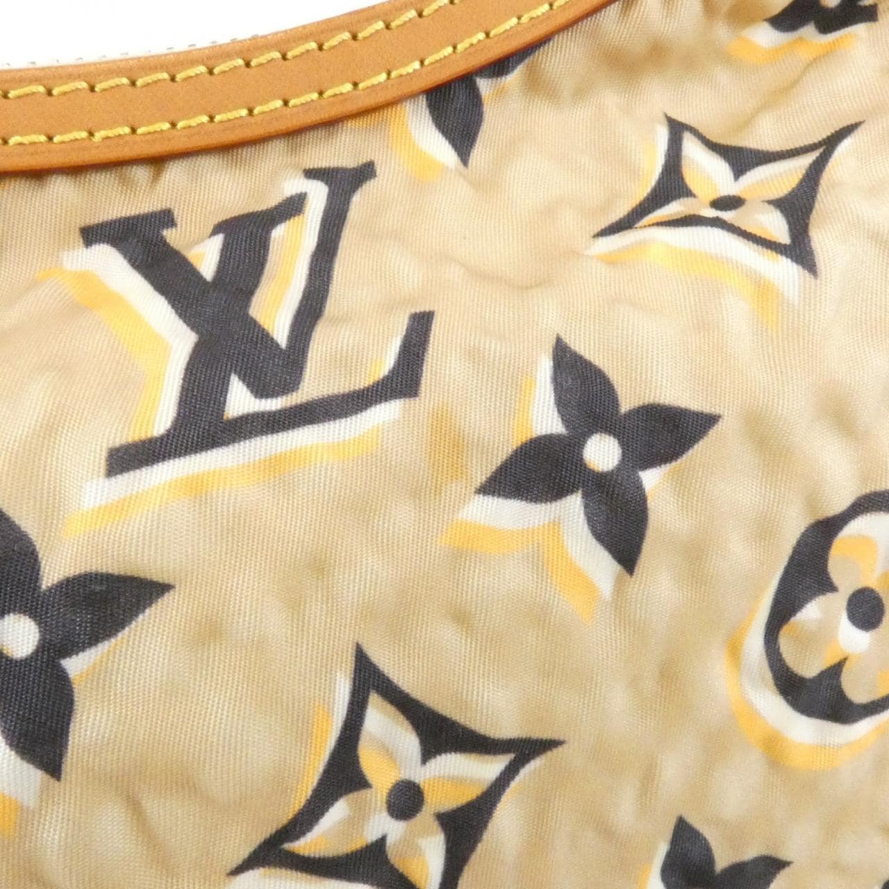 LOUIS VUITTON M40239 Shoulder Nylon 4