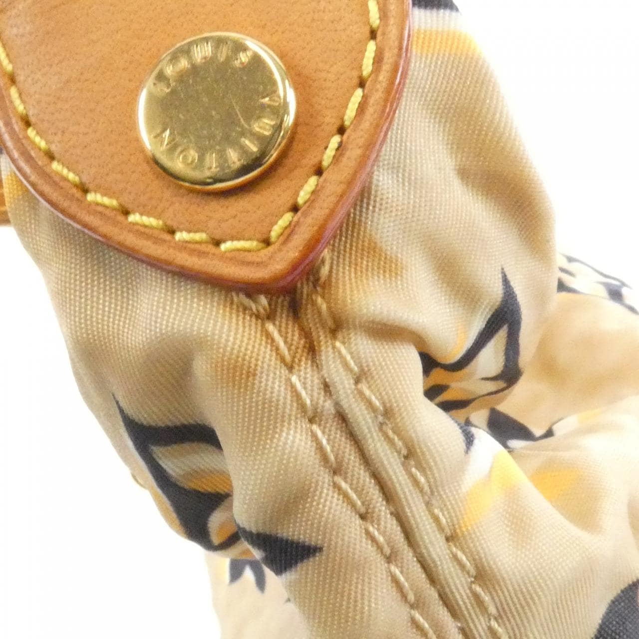LOUIS VUITTON M40239 Shoulder Nylon 5