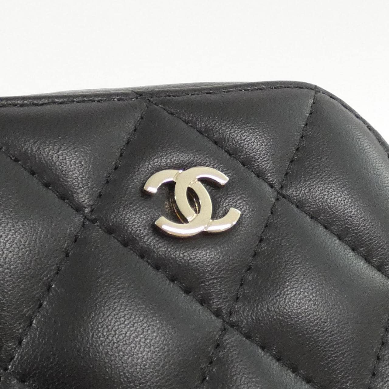 CHANEL Timeless Classic 70655 銀包 羊皮 4