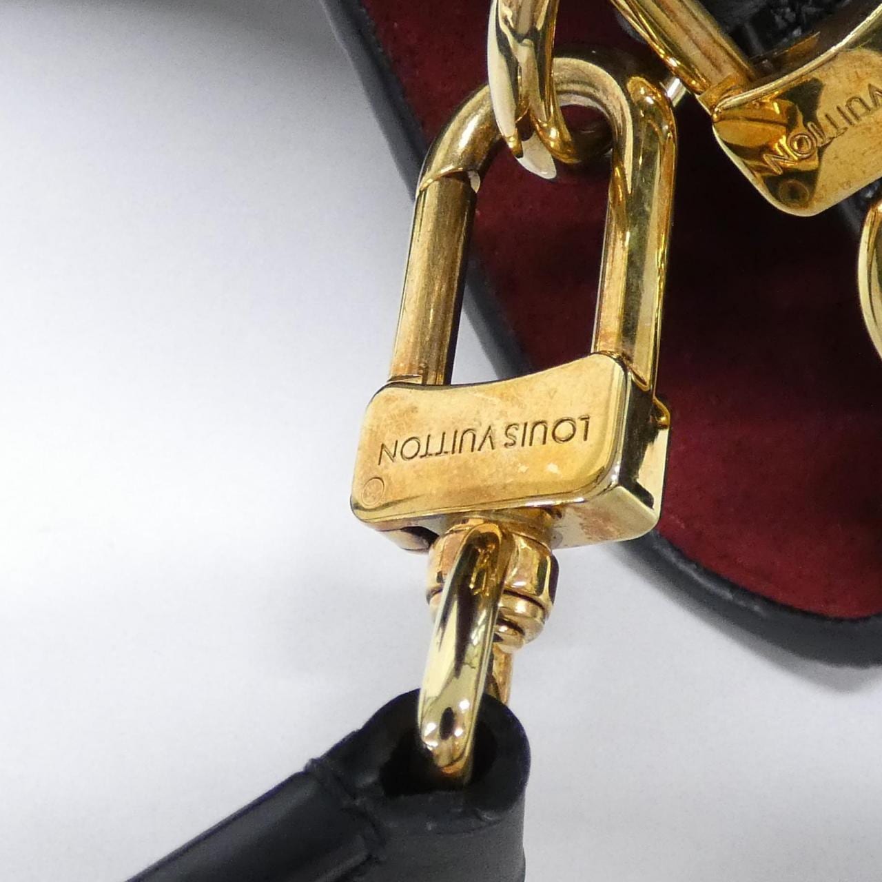 LOUIS VUITTON M45497 肩背包 Monogram 4