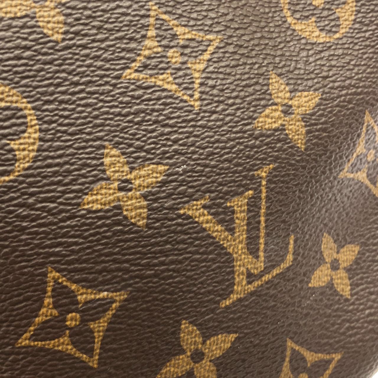 LOUIS VUITTON M45647 肩背包 Monogram 4
