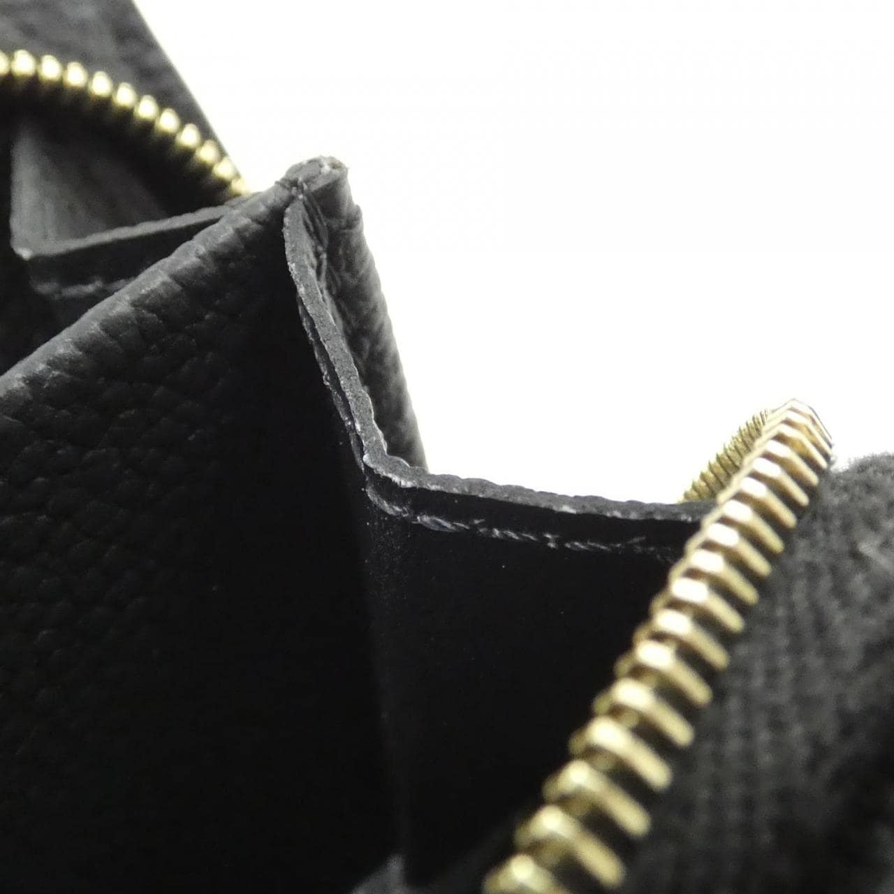 LOUIS VUITTON M80880 Wallet Monogram 4