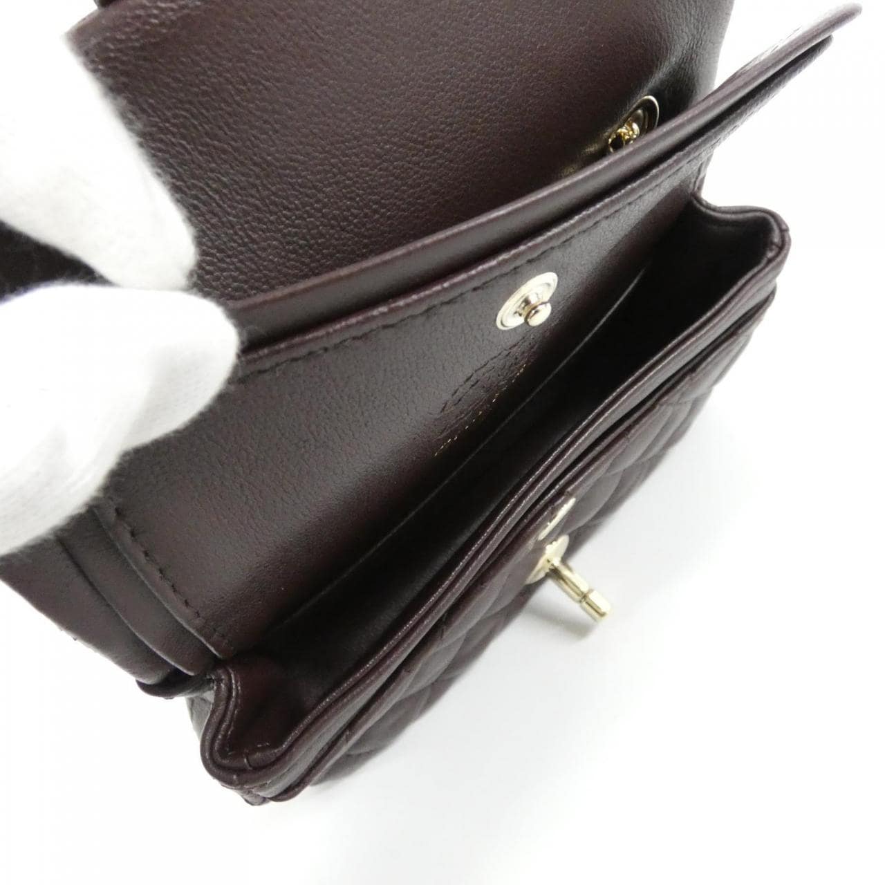 CHANEL AP4760 Key Case Lambskin 4