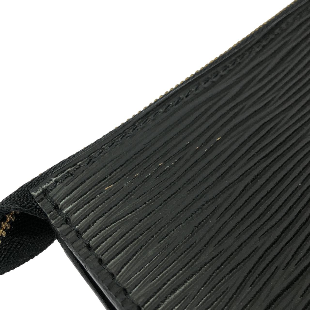 LOUIS VUITTON Pochette M52942 小斜揹包 Epi 3