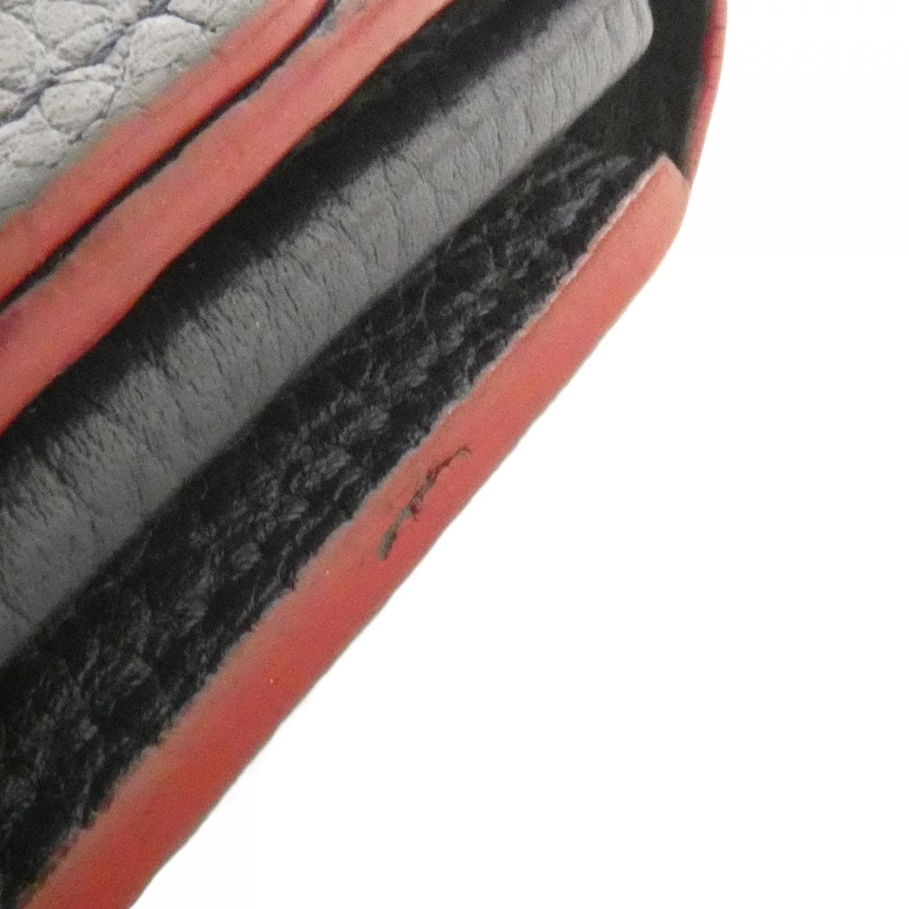 LOUIS VUITTON Capucines M63739 銀包 3