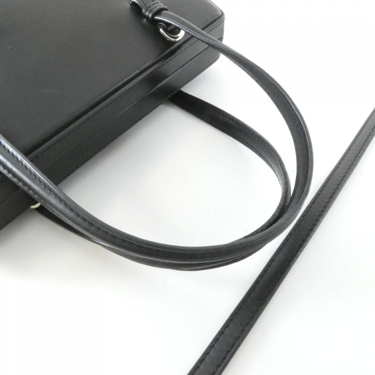 LOEWE 309 56 W84 Handbag 4