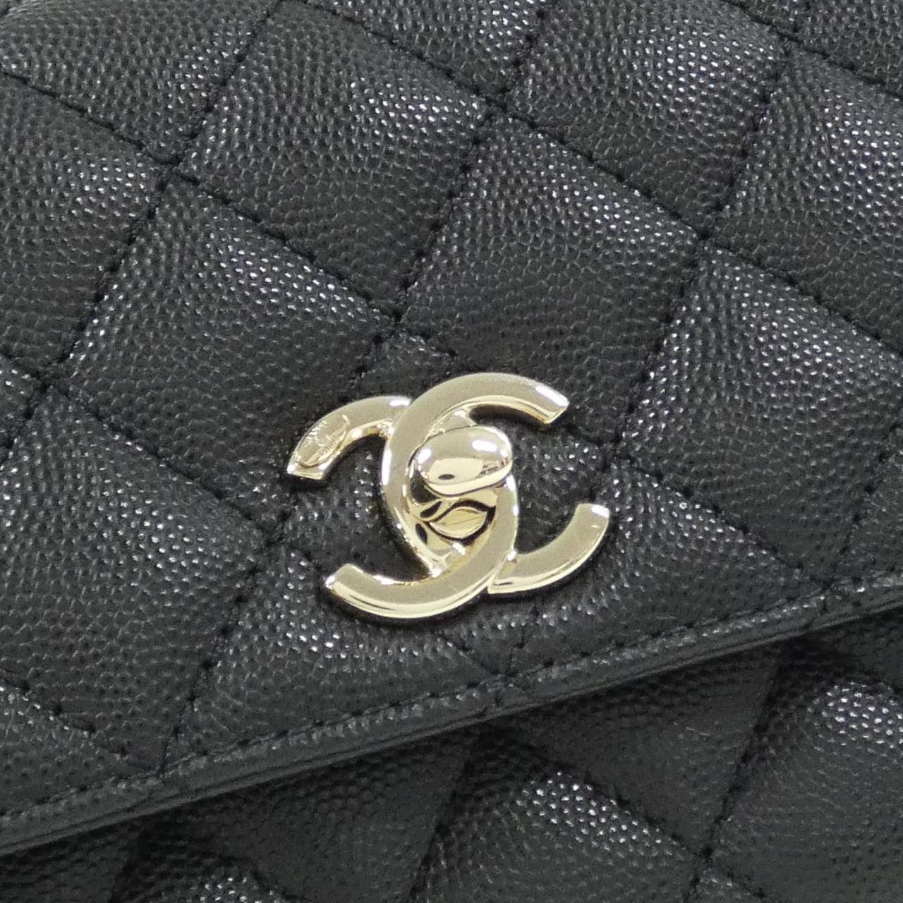 CHANEL Matelasse 92990 Handbag Grained Calfskin 4
