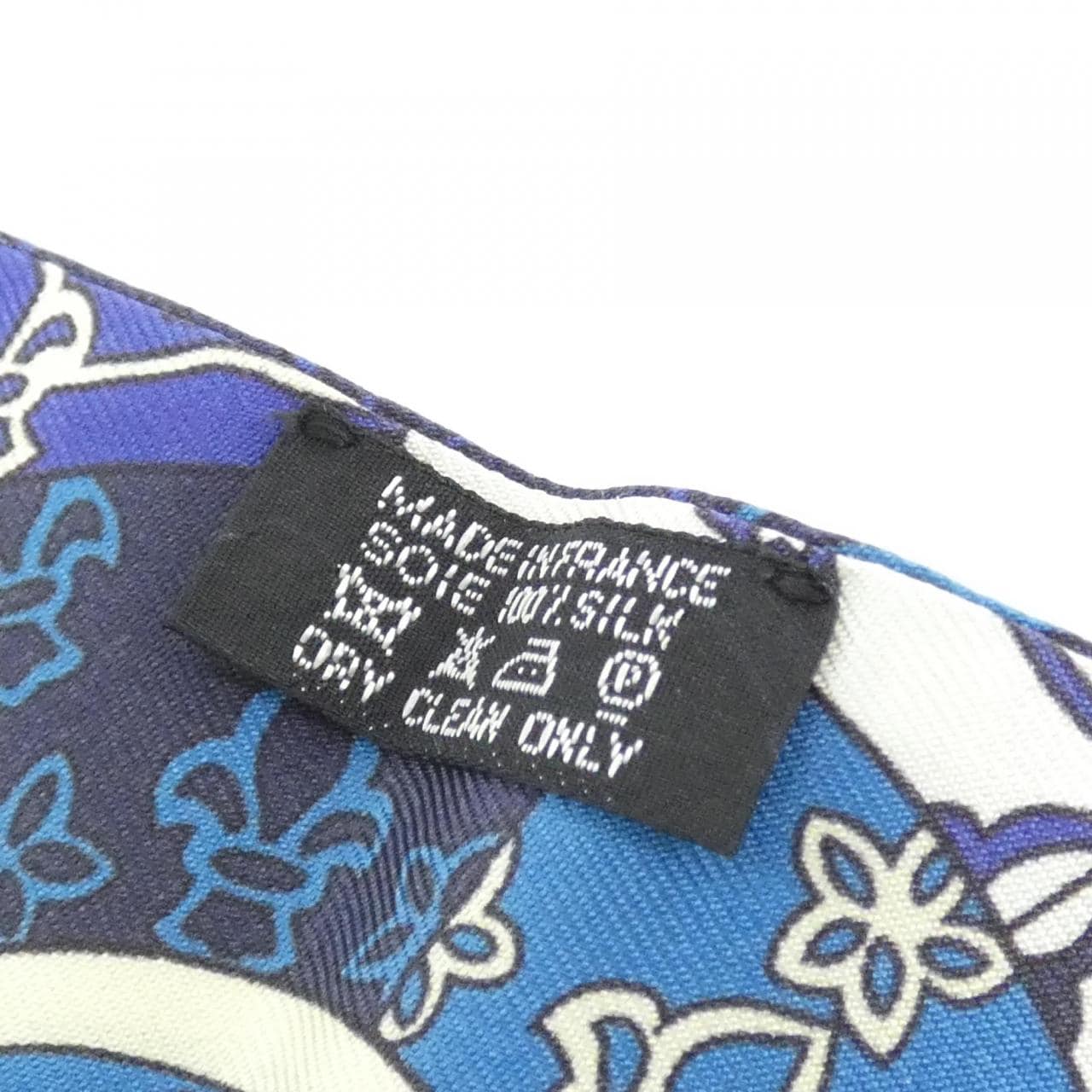 HERMES Scarf 3