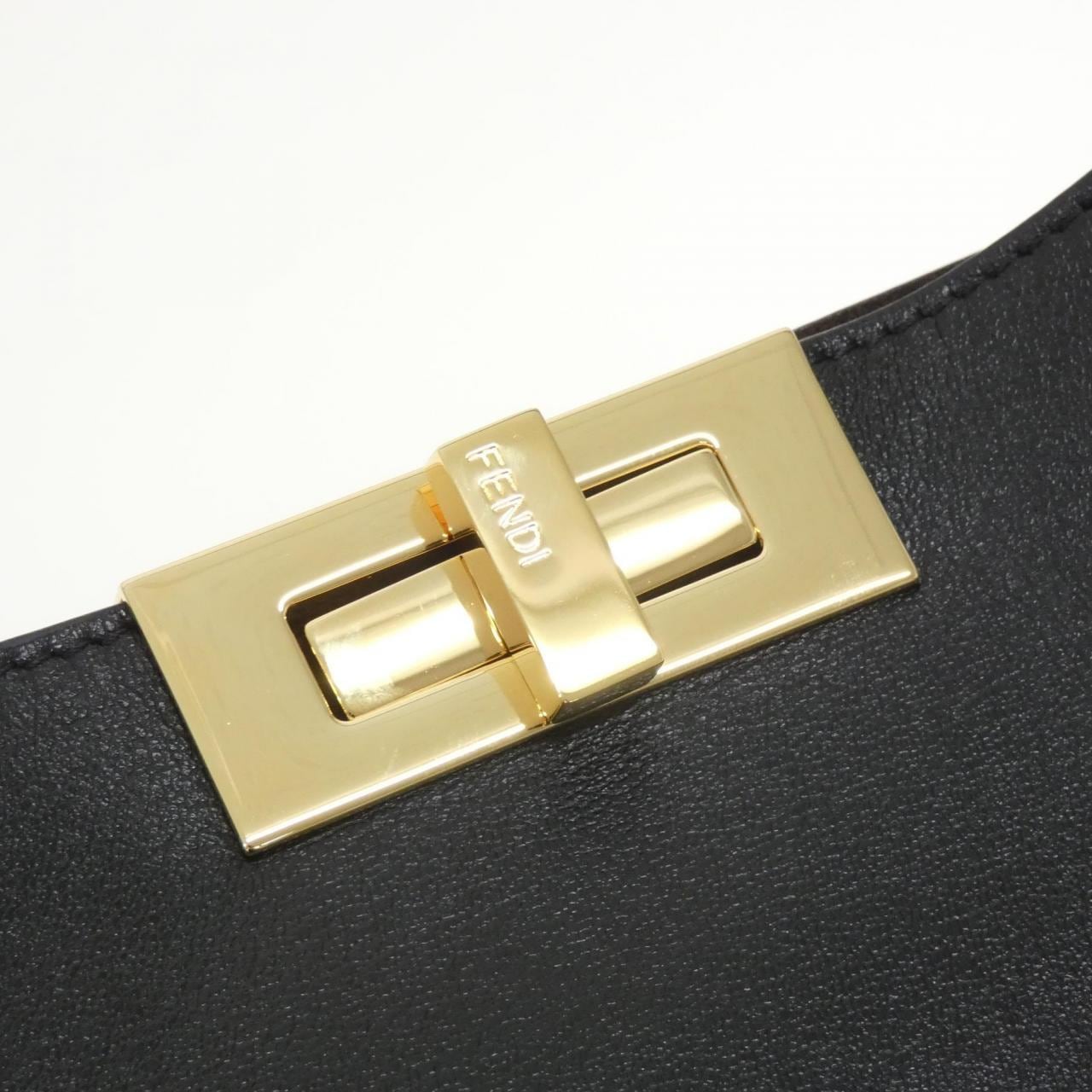 FENDI Peekaboo 8BN369 AWPF 肩背包 5