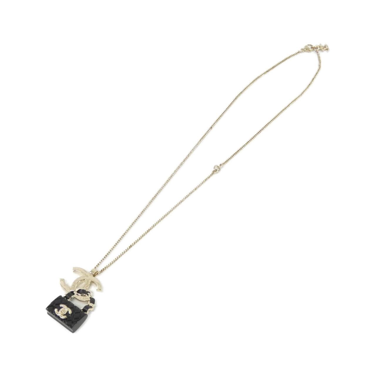 CHANEL ABA013 2